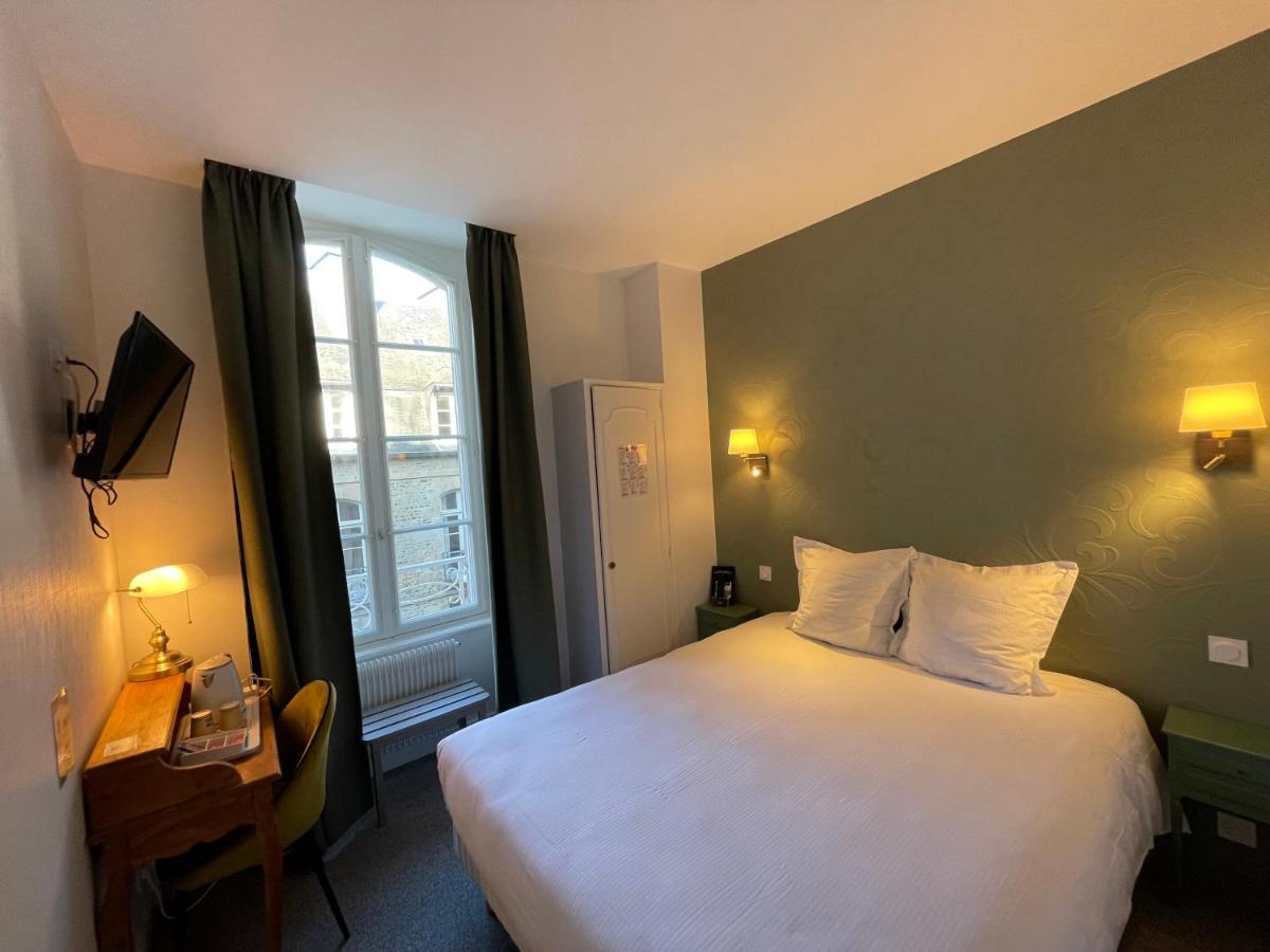 Balzac Hotel Restaurant Fougères Екстериор снимка